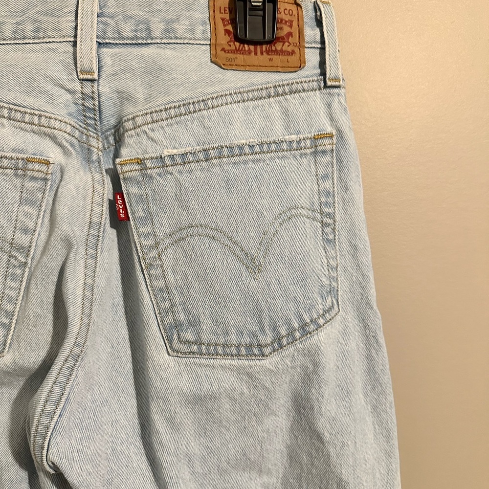 Levi's Light Blue Jeans